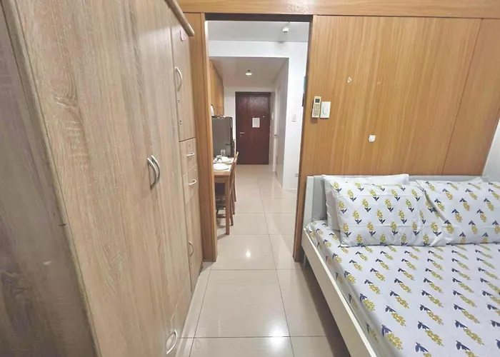 Aparthotel Staycation Shell Manila